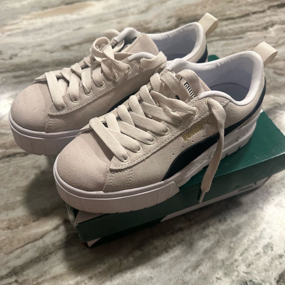 Puma Cream and Black Suede Sneakers